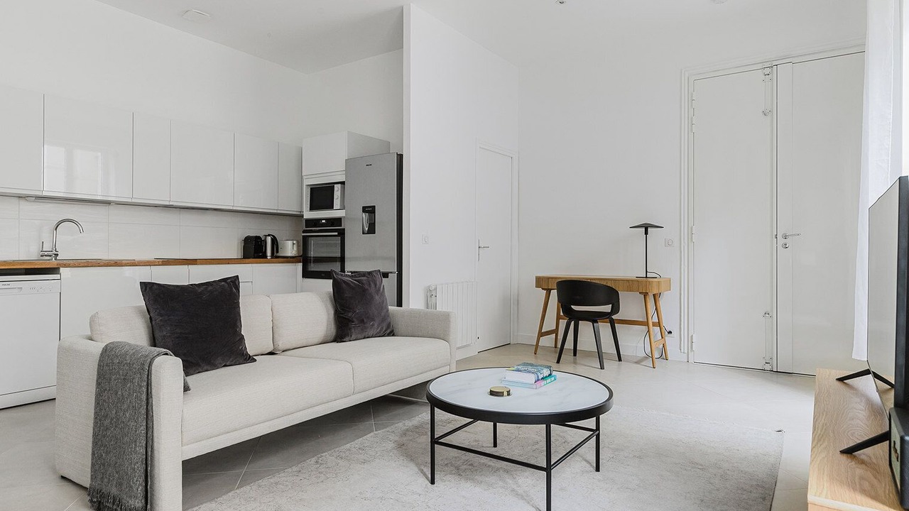 Photo of Livingroom in Arts-et-Metiers