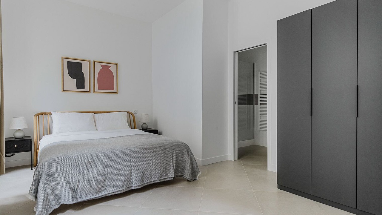 Photo of Bedroom in Arts-et-Metiers