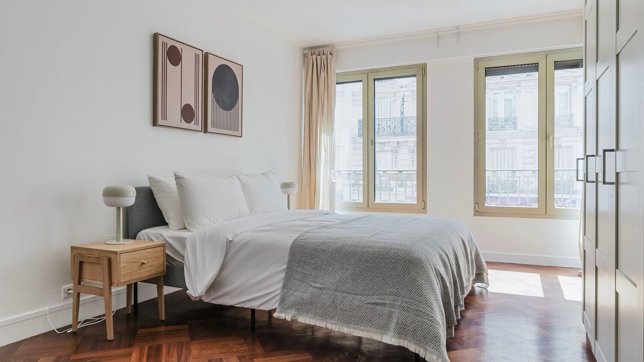 Photo of Bedroom in Quartier de l'Ecole-Militaire
