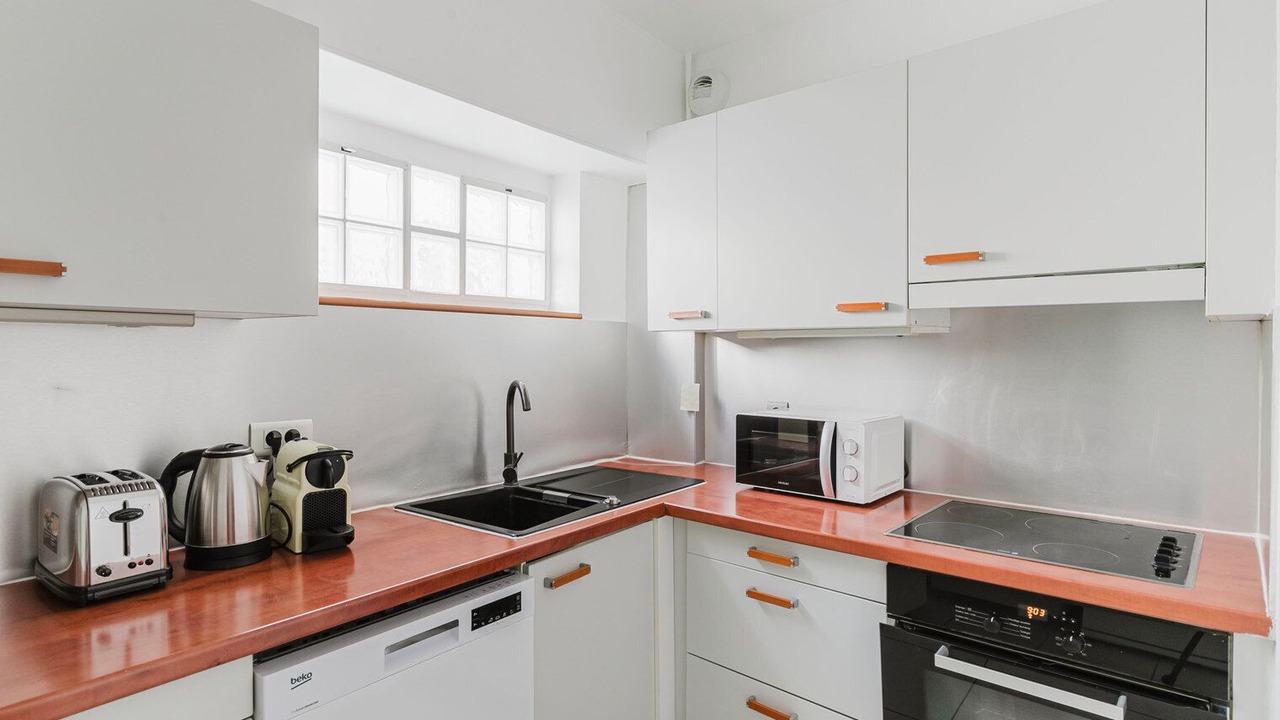 Photo of Kitchen in Quartier de l'Ecole-Militaire