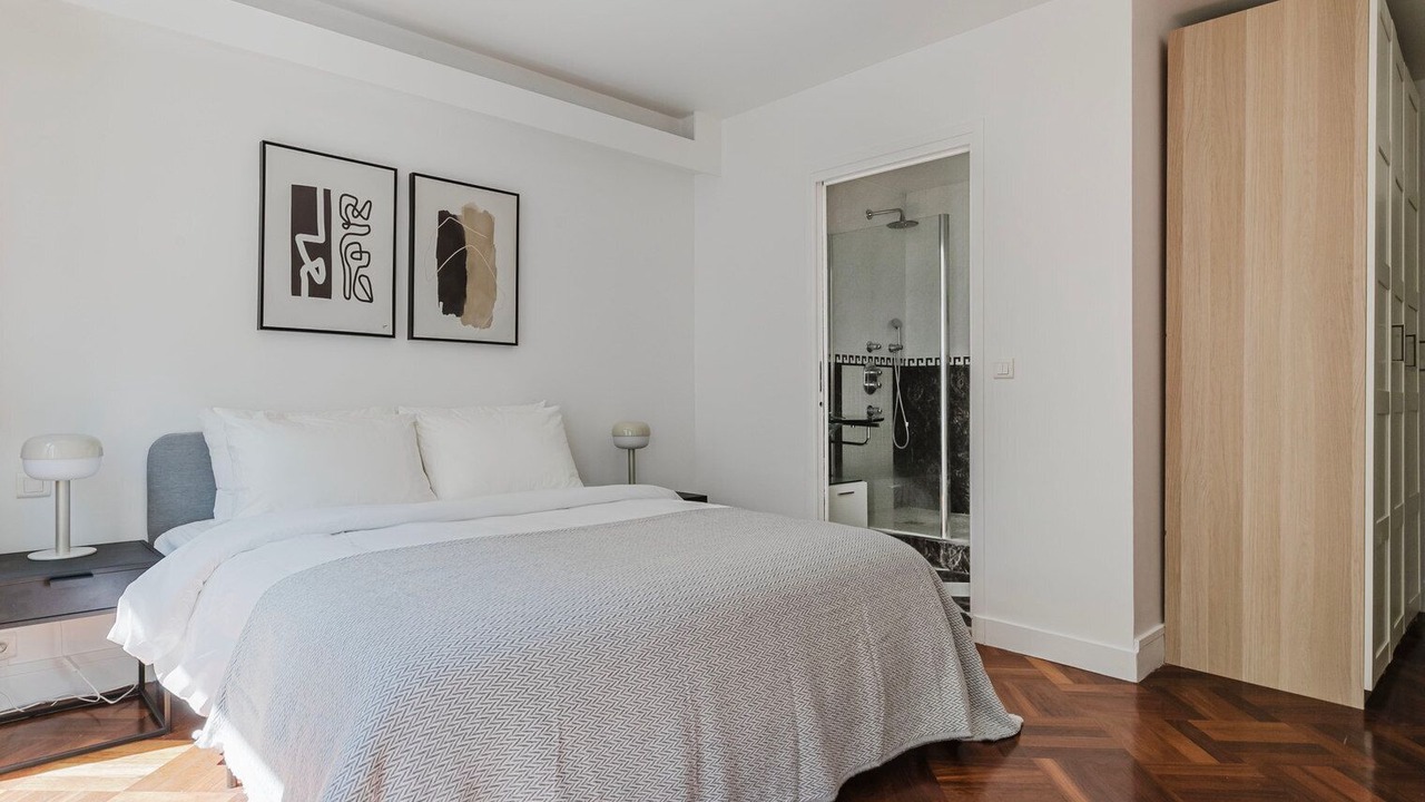 Photo of Bedroom in Quartier de l'Ecole-Militaire