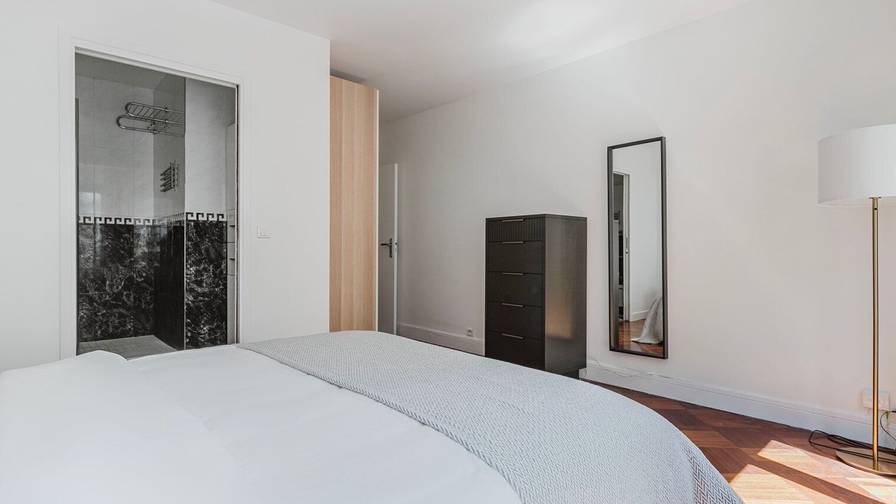 Photo of Bedroom in Quartier de l'Ecole-Militaire