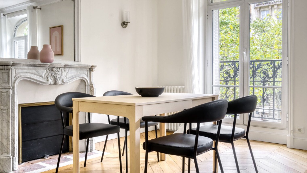 Photo of Others in Auteuil