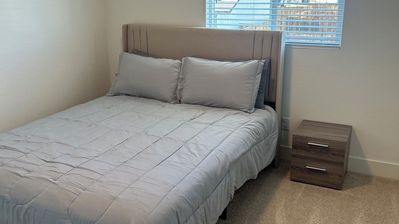 Photo of Bedroom in Lathrop