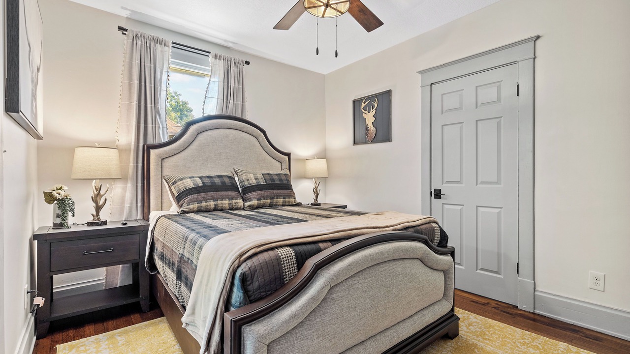 Photo of Bedroom in Hanover Place