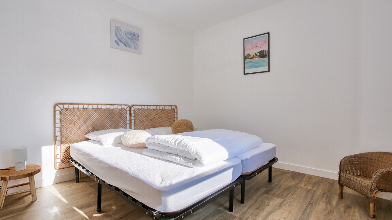 Photo of Bedroom in Saint-Briac-sur-Mer
