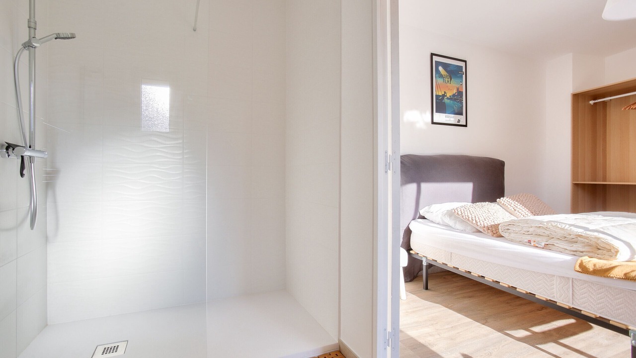 Photo of Bedroom in Saint-Briac-sur-Mer