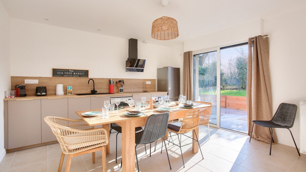 Photo of Kitchen in Saint-Briac-sur-Mer