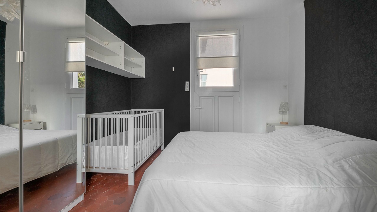 Photo of Bedroom in Saint-Michel-Chef-Chef