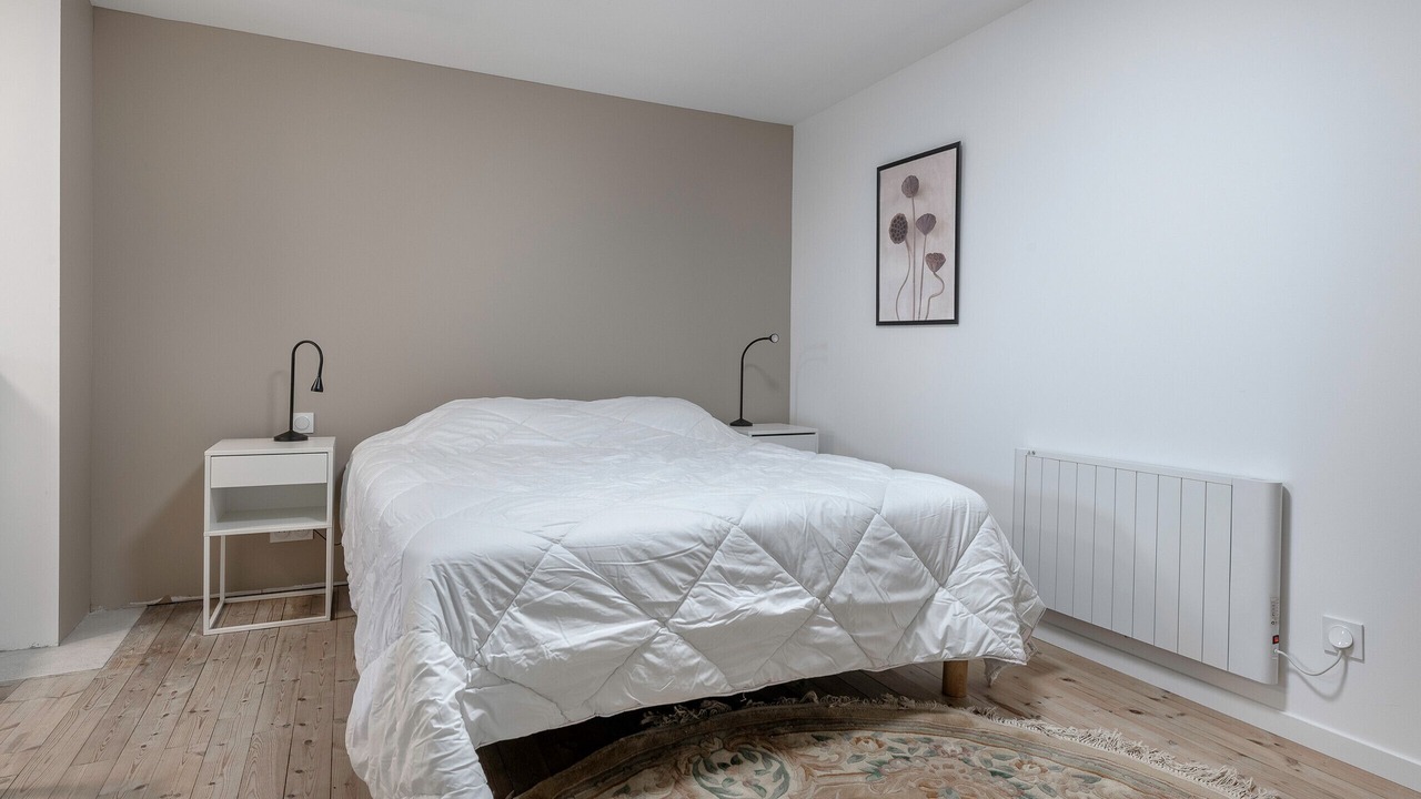 Photo of Bedroom in Saint-Michel-Chef-Chef