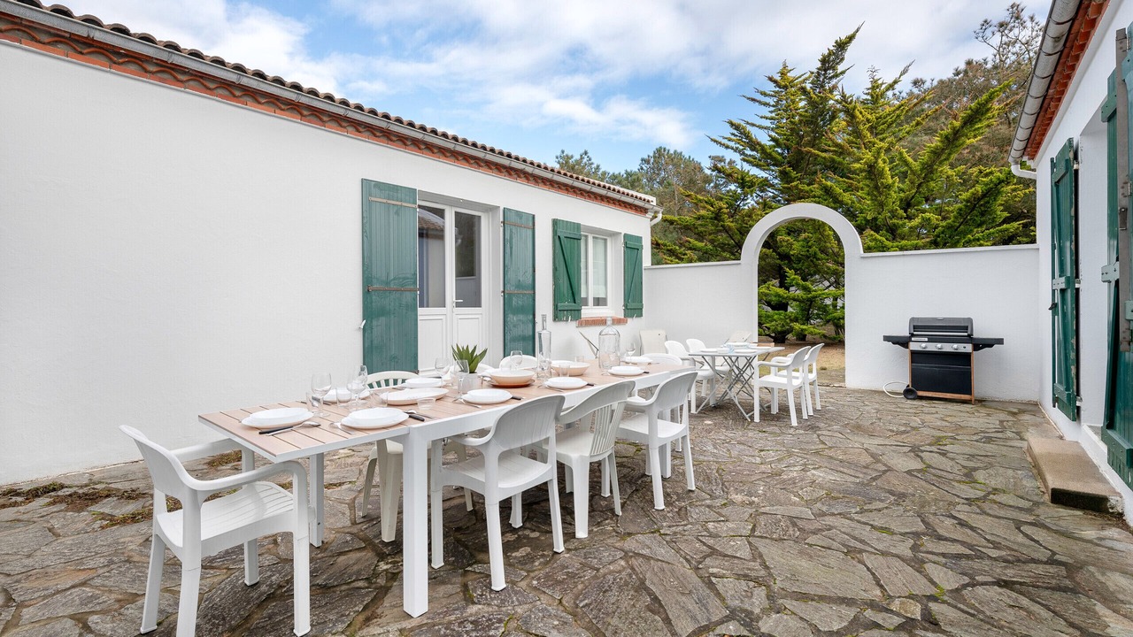 Photo of Outdoor in Saint-Michel-Chef-Chef