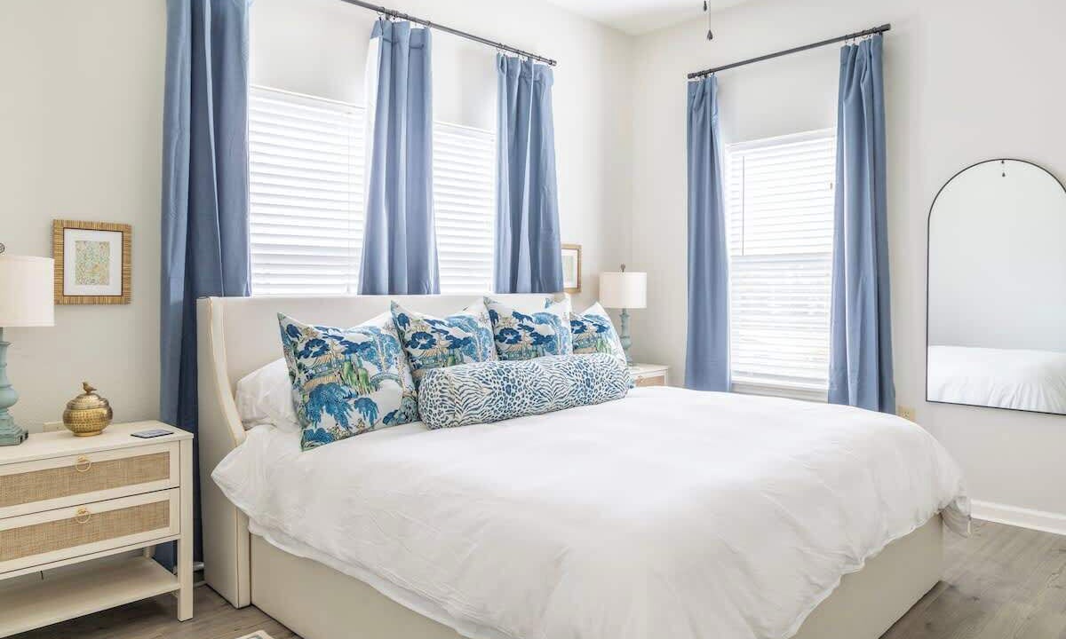Photo of Bedroom in La Grange