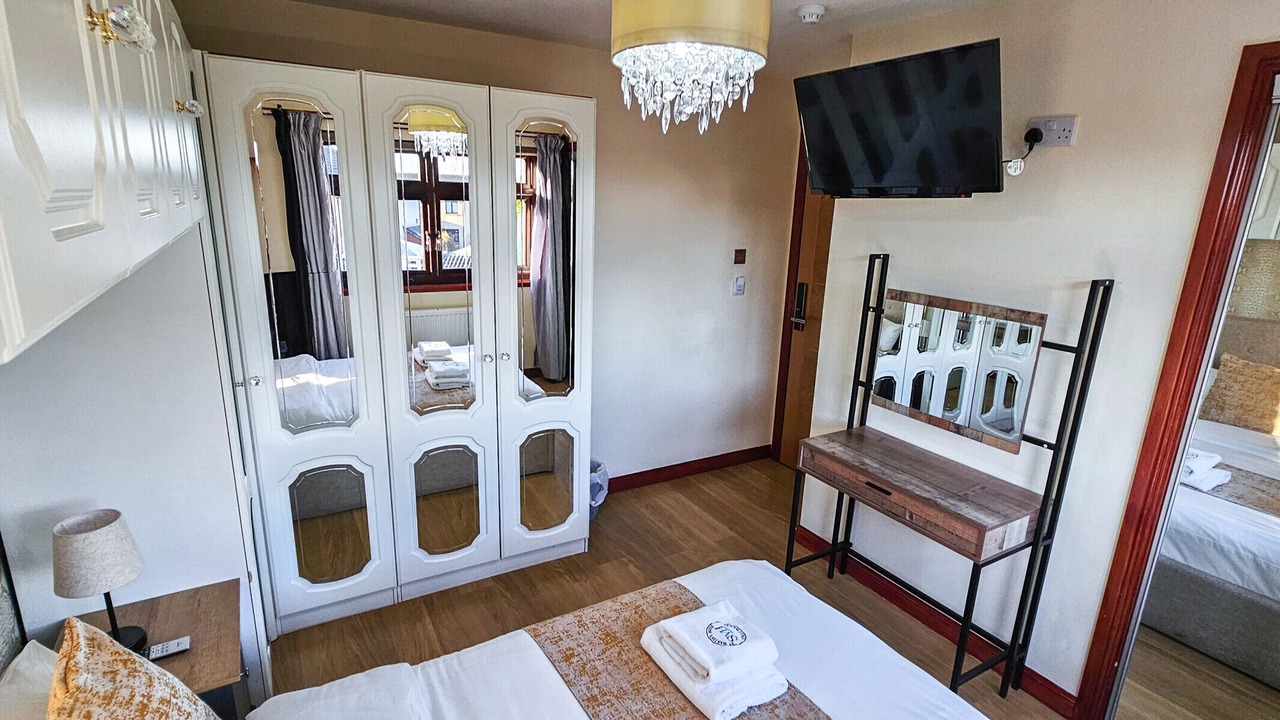 Photo of Others in Bingham