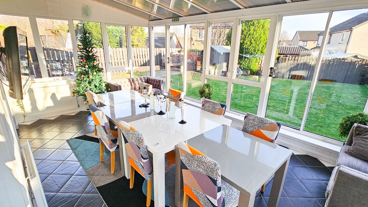 Photo of Livingroom in Duddingston