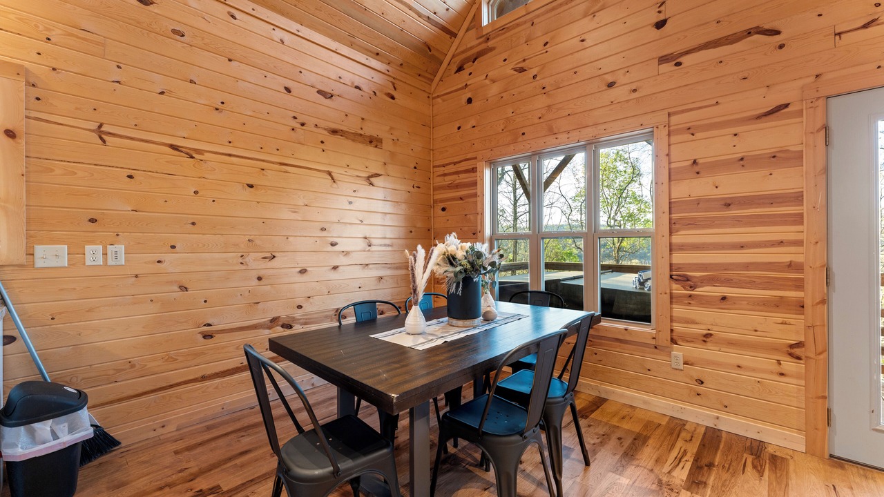 Photo of Bedroom in Jasper