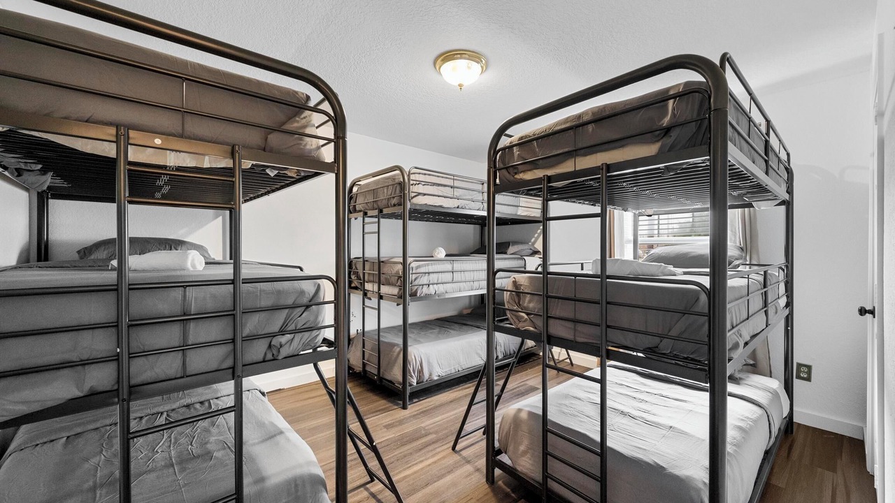 Photo of Bedroom in Elmo