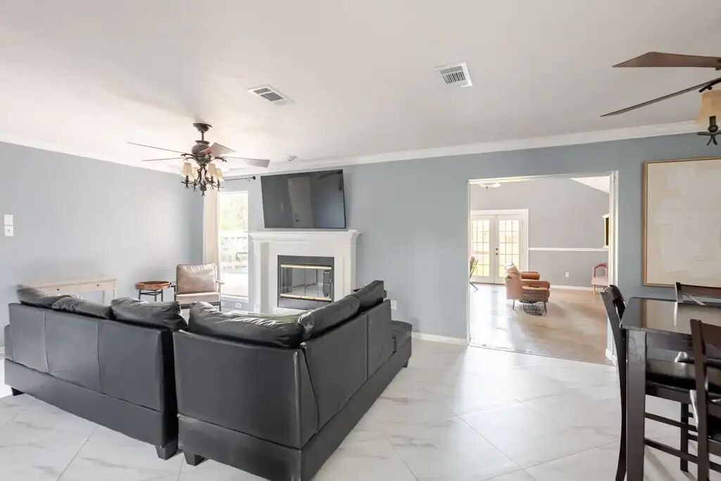 Photo of Livingroom in Atascocita