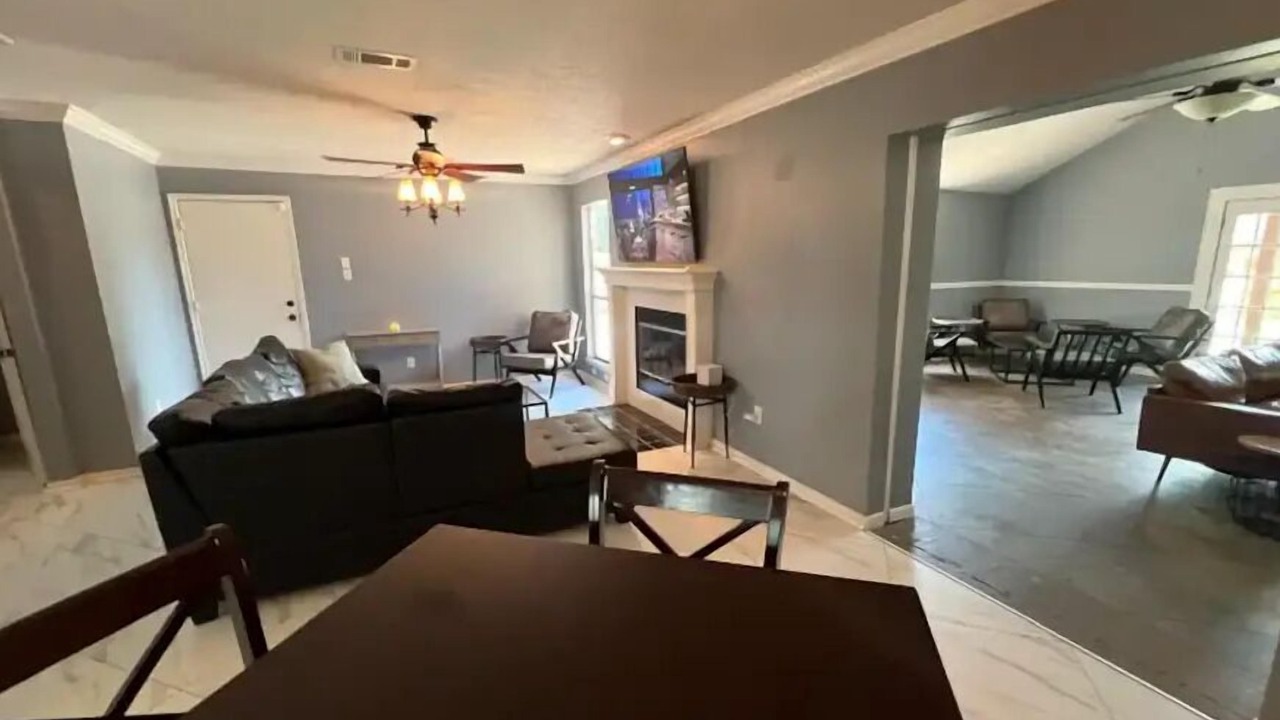 Photo of Livingroom in Atascocita