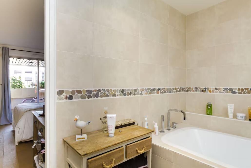 Photo of Bathroom in Passerelle