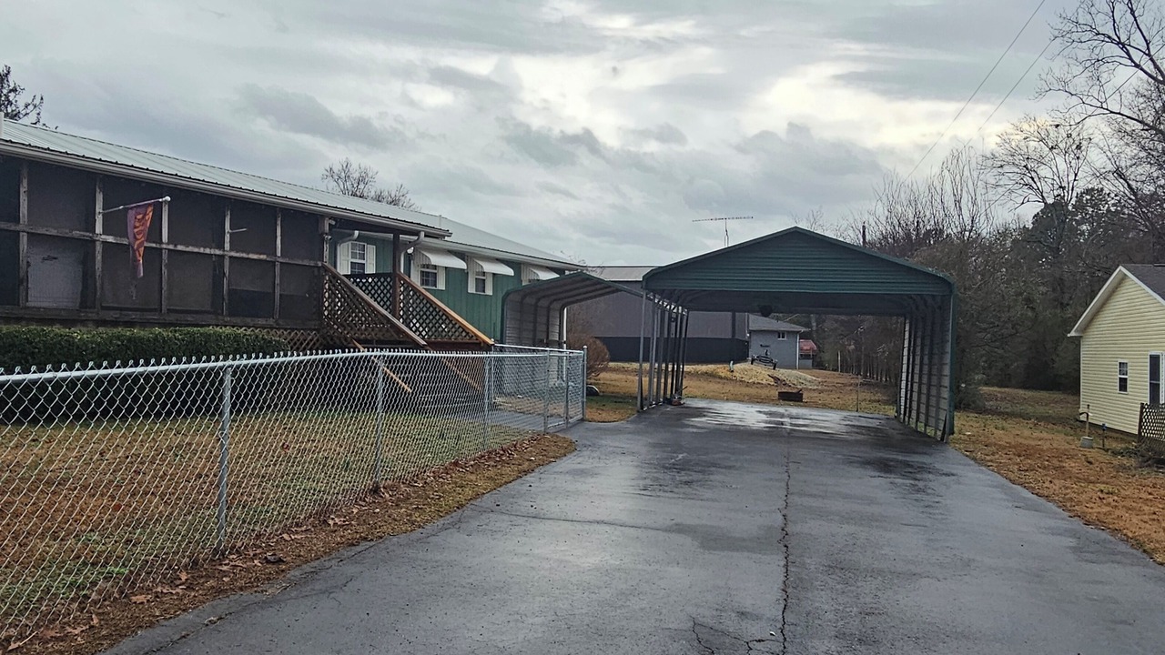 Photo of Outdoor in Springville