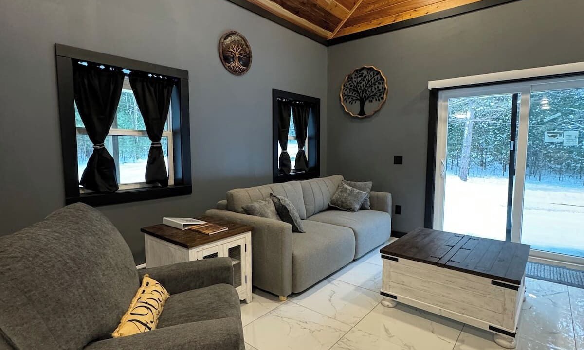 Photo of Livingroom in Le Roy