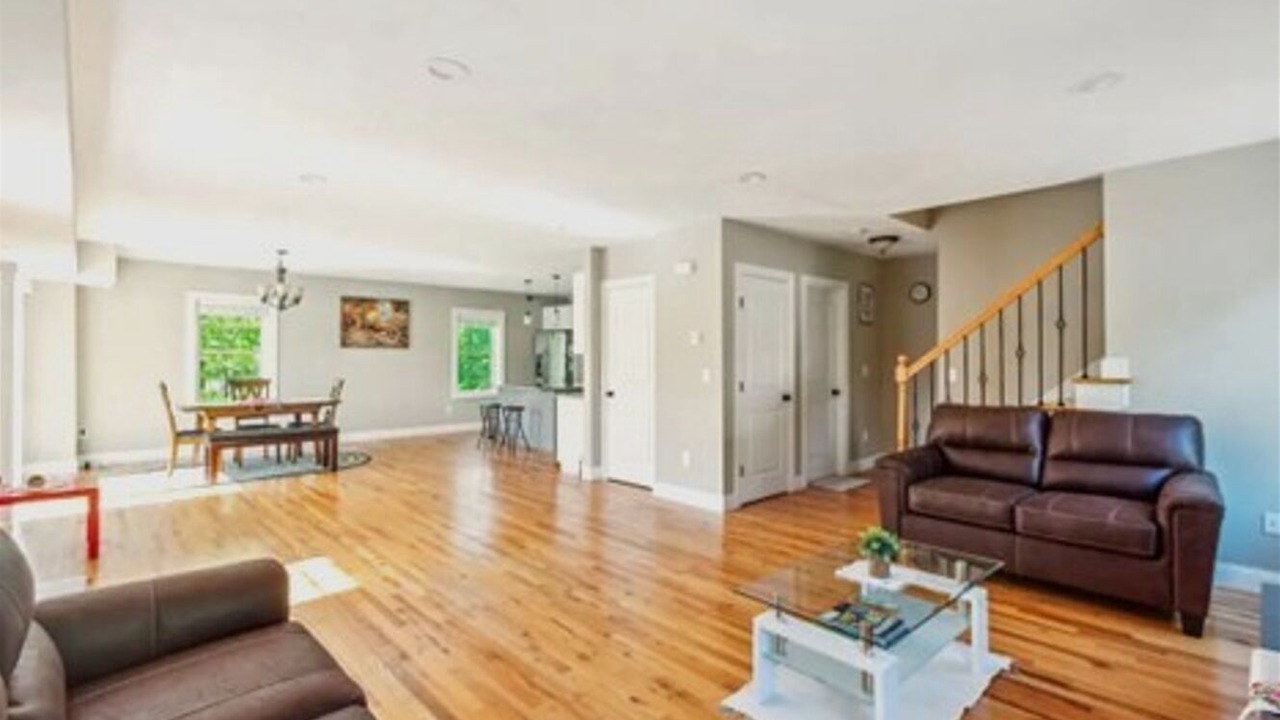 Photo of Livingroom in Worcester