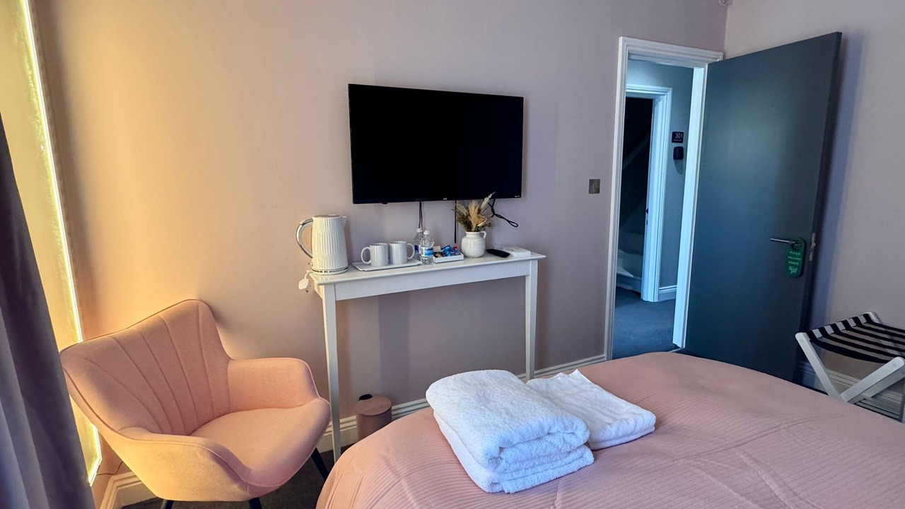 Photo of Bedroom in Enfield Lock