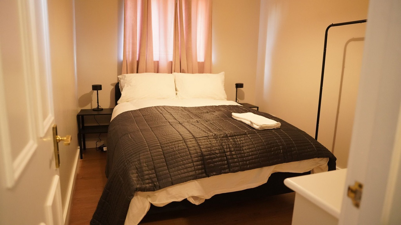 Photo of Bedroom in Enfield Lock