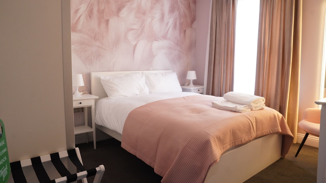 Photo of Bedroom in Enfield Lock