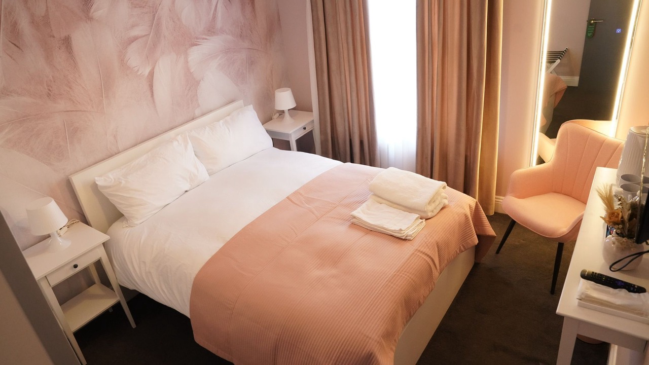 Photo of Bedroom in Enfield Lock