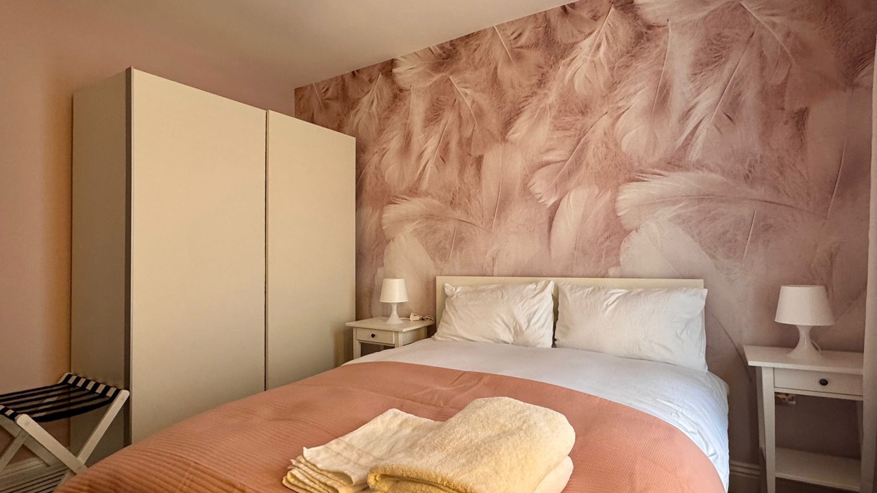 Photo of Bedroom in Enfield Lock