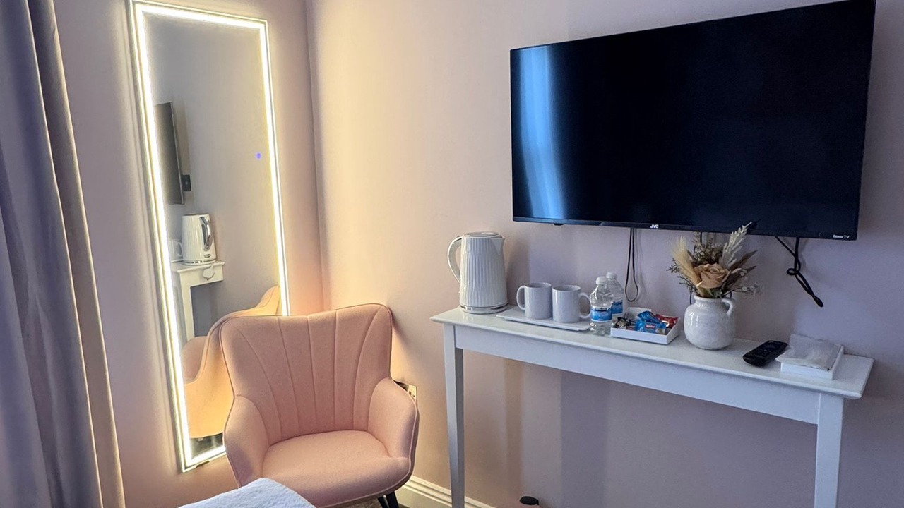 Photo of Bedroom in Enfield Lock