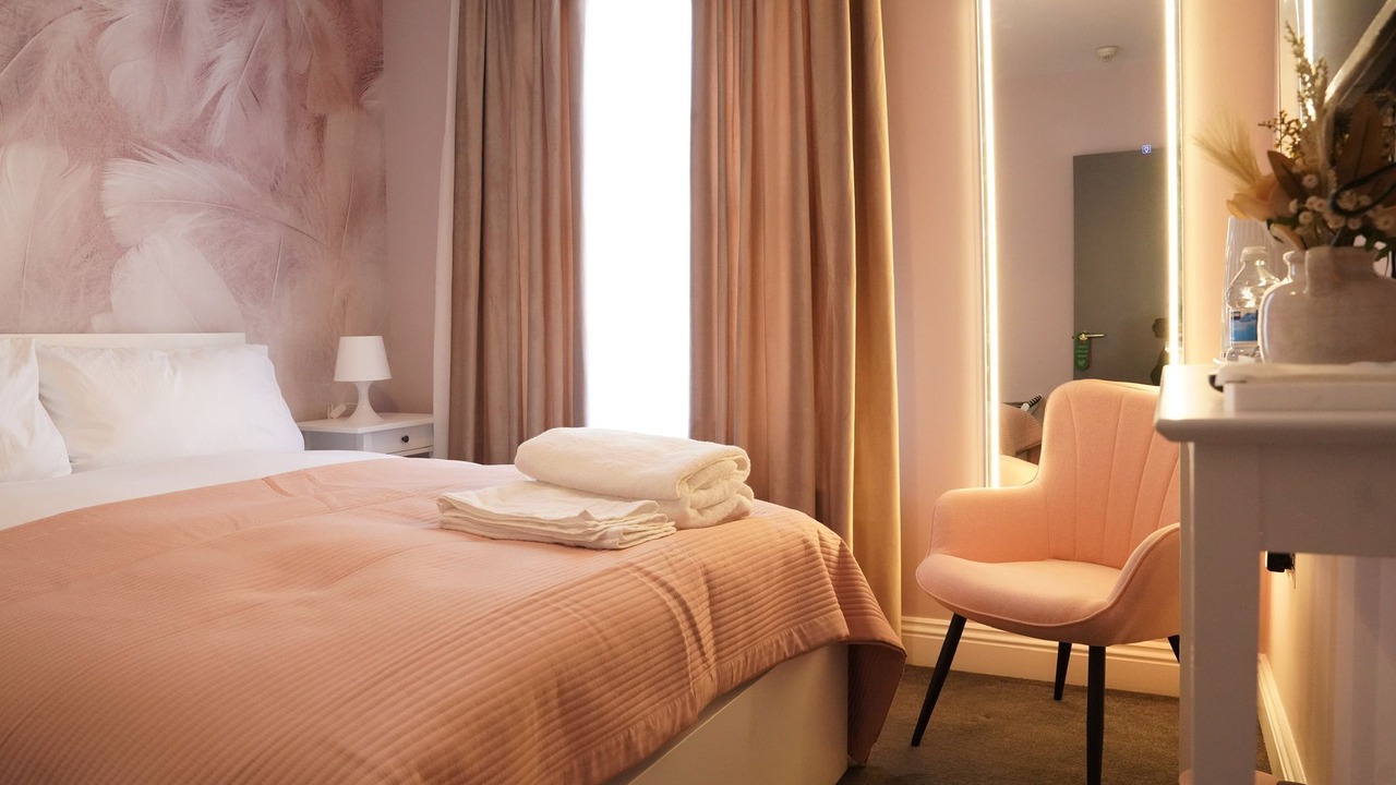 Photo of Bedroom in Enfield Lock