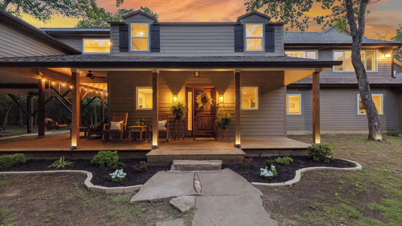 Photo of Outdoor in Alvarado