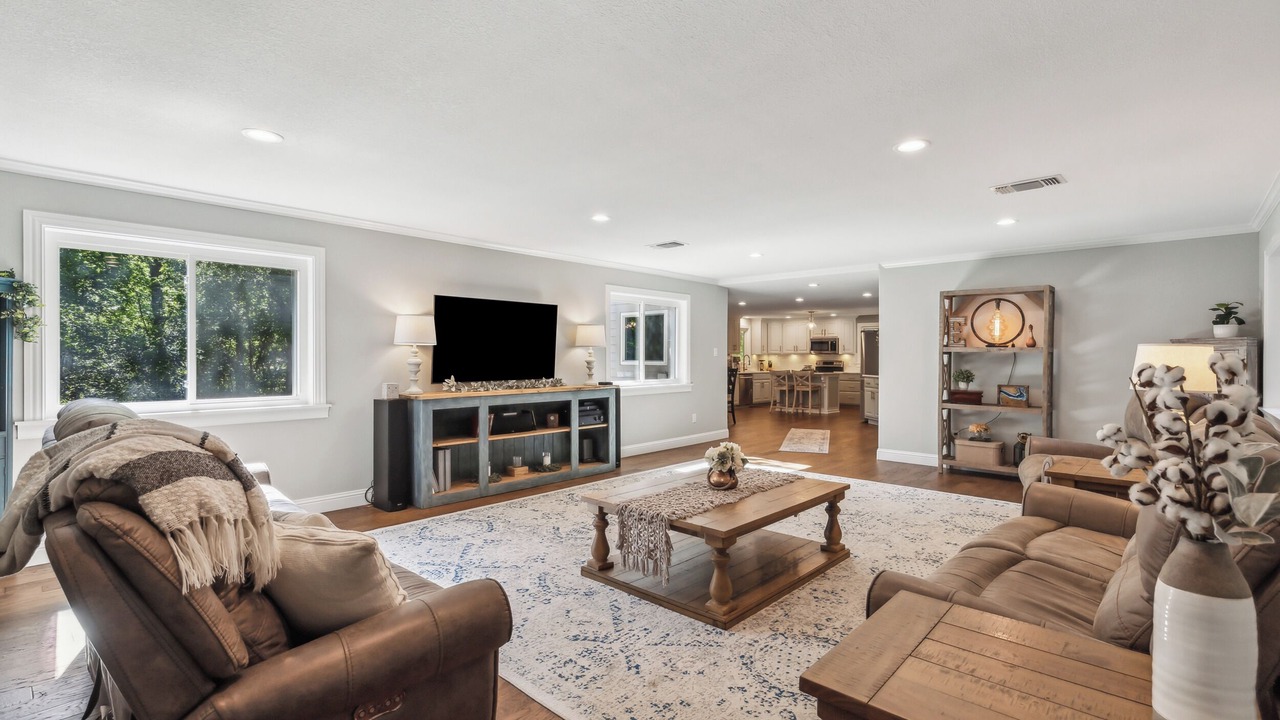 Photo of Livingroom in Alvarado