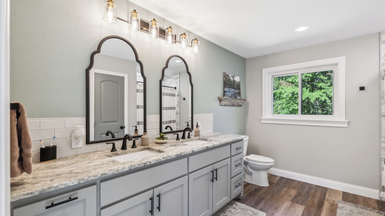 Photo of Bathroom in Alvarado