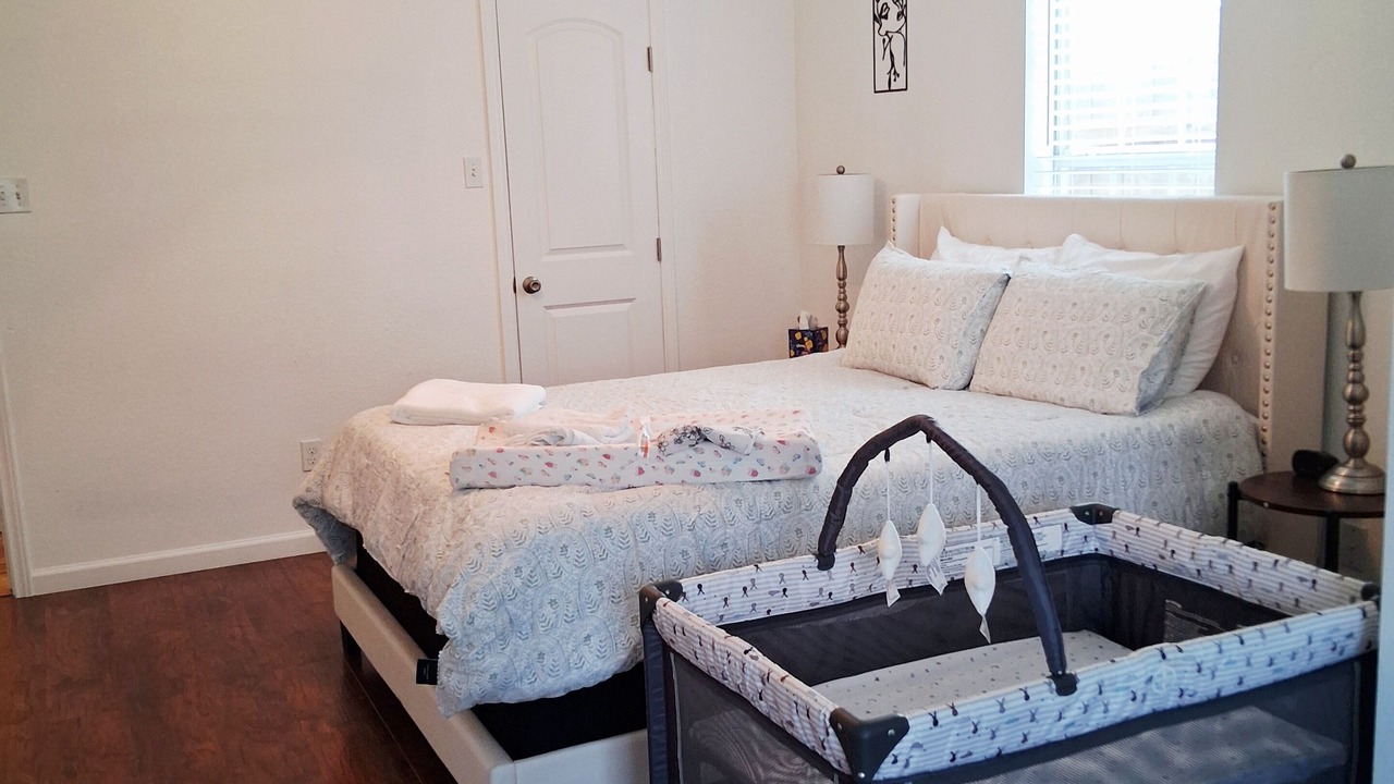 Photo of Bedroom in Franklin Park