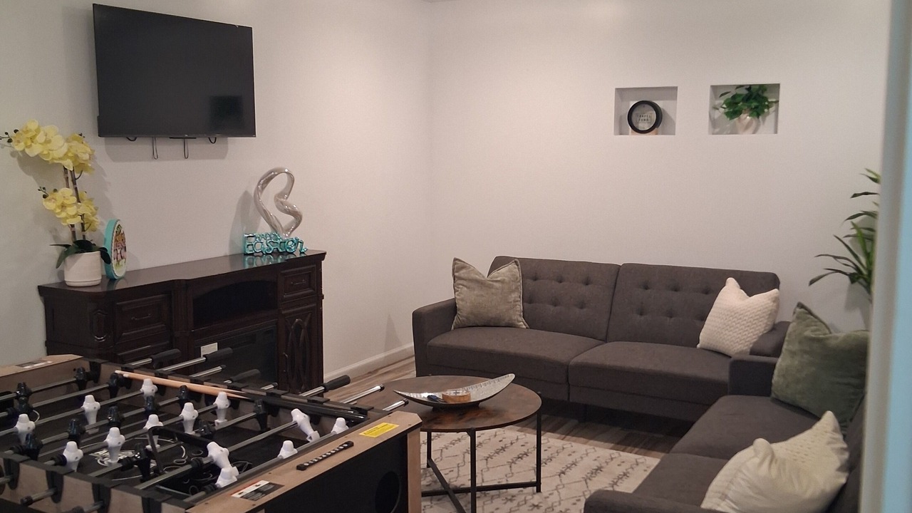 Photo of Livingroom in Franklin Park