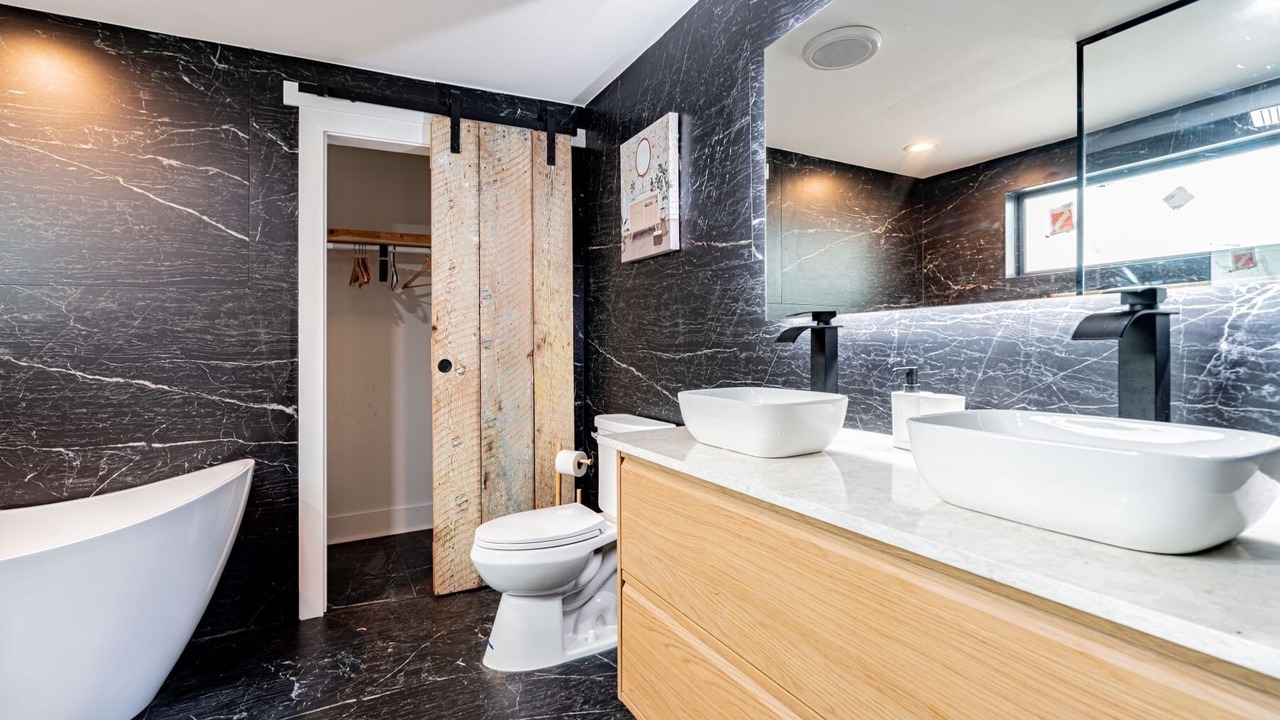 Photo of Bathroom in Faubourg Delassize