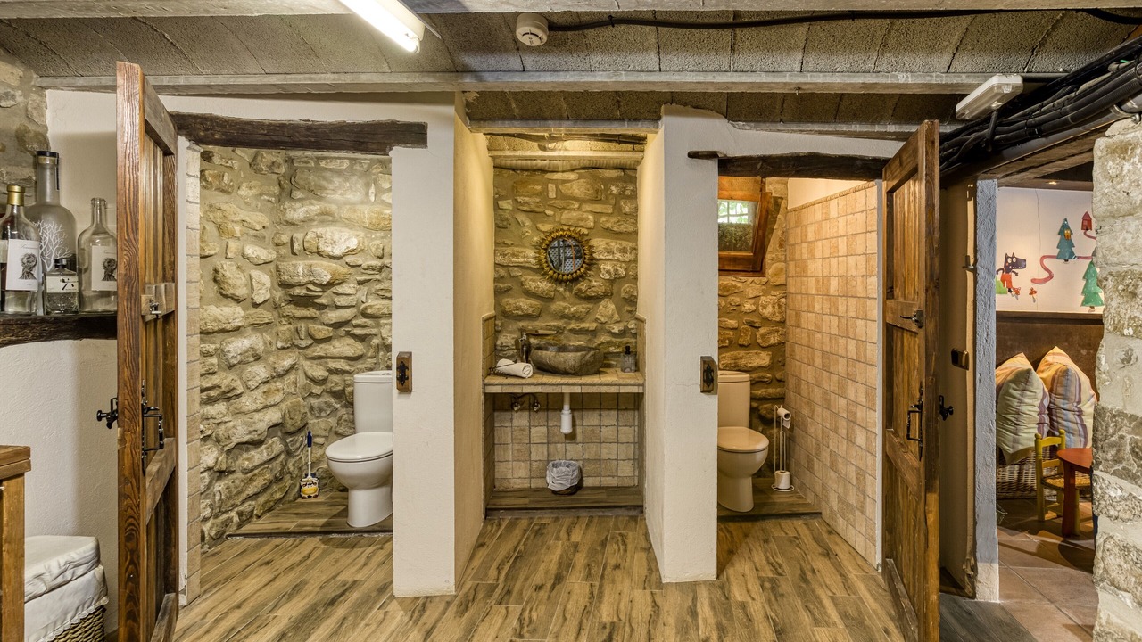Photo of Bathroom in Merlant
