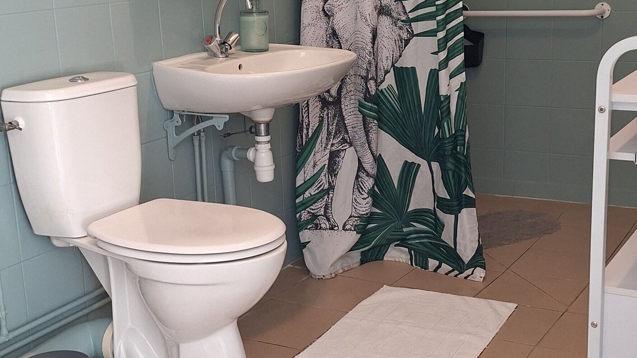 Photo of Bathroom in Fye