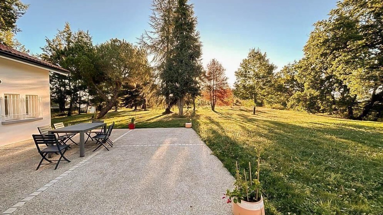 Photo of Outdoor in Sepx