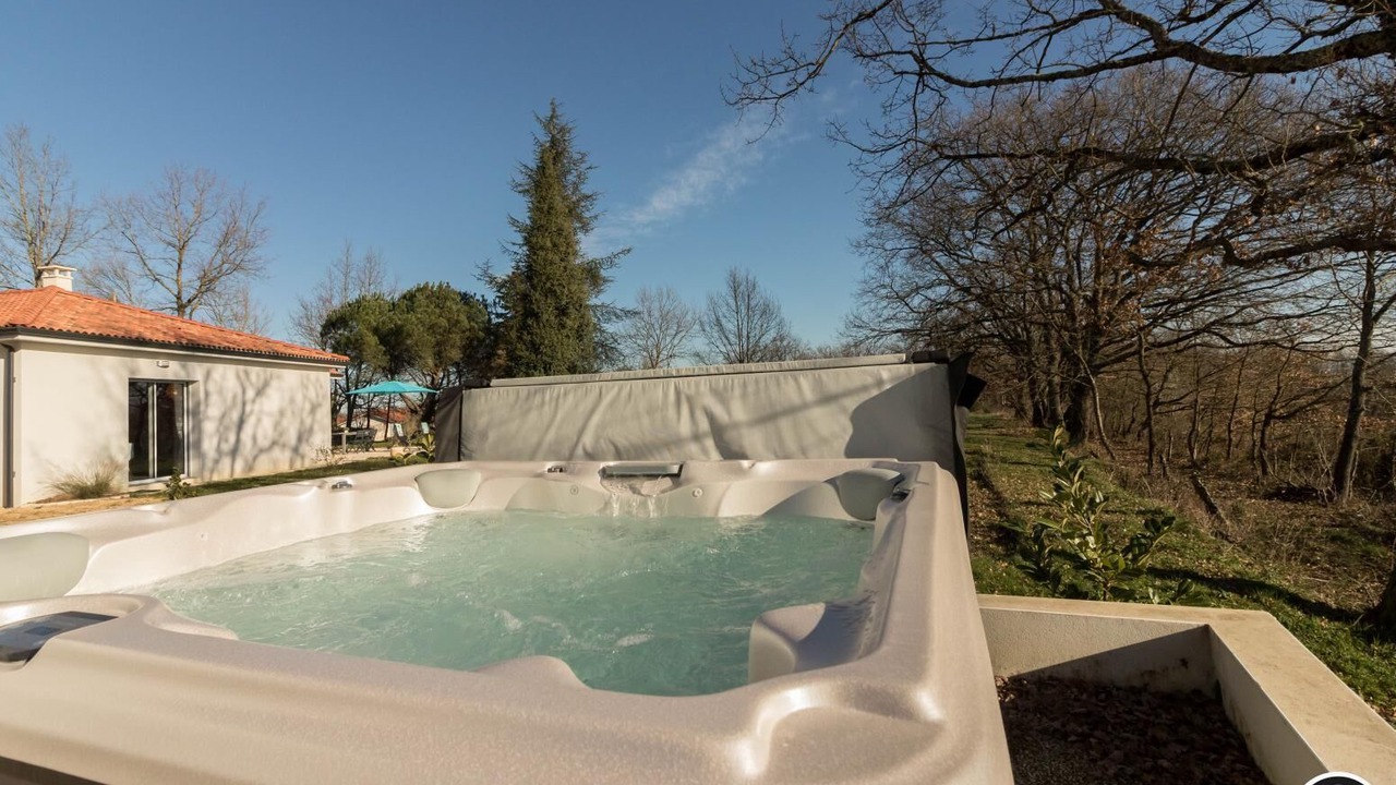 Photo of Outdoor in Sepx