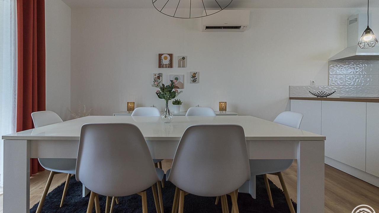 Photo of Others in Fronton