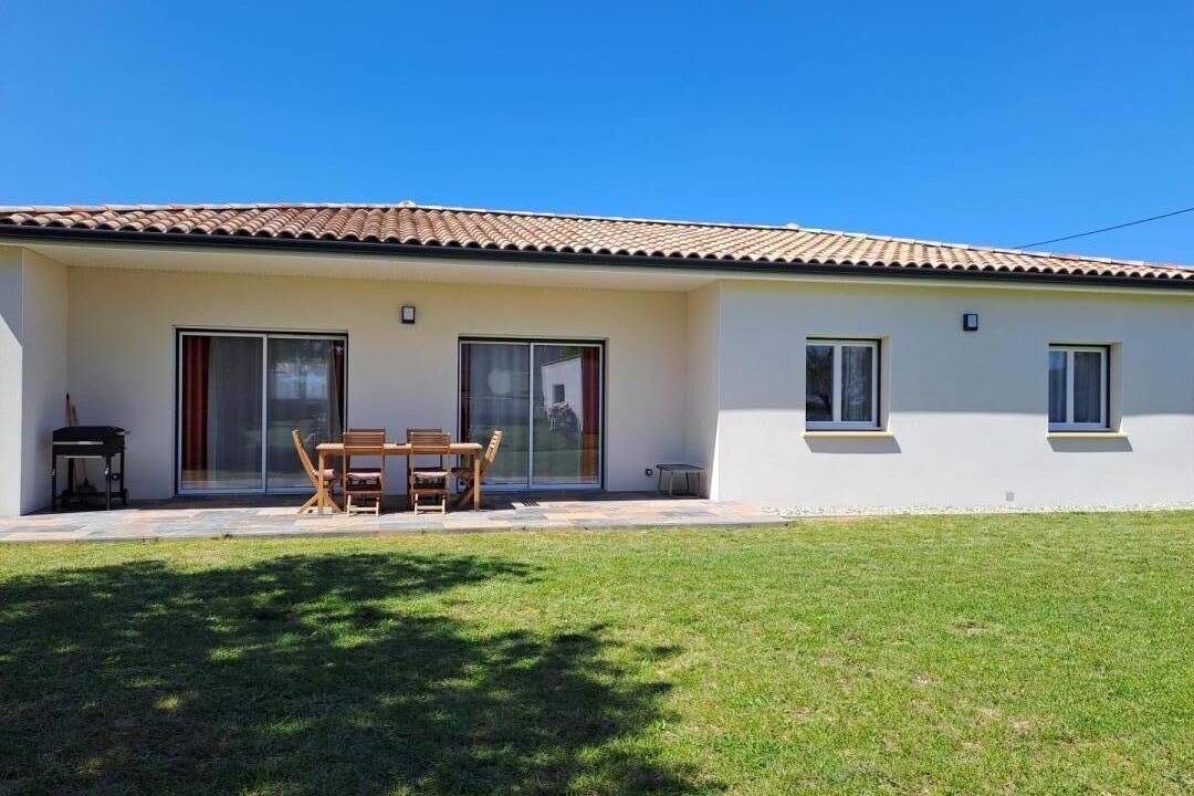 Photo of Outdoor in Fronton