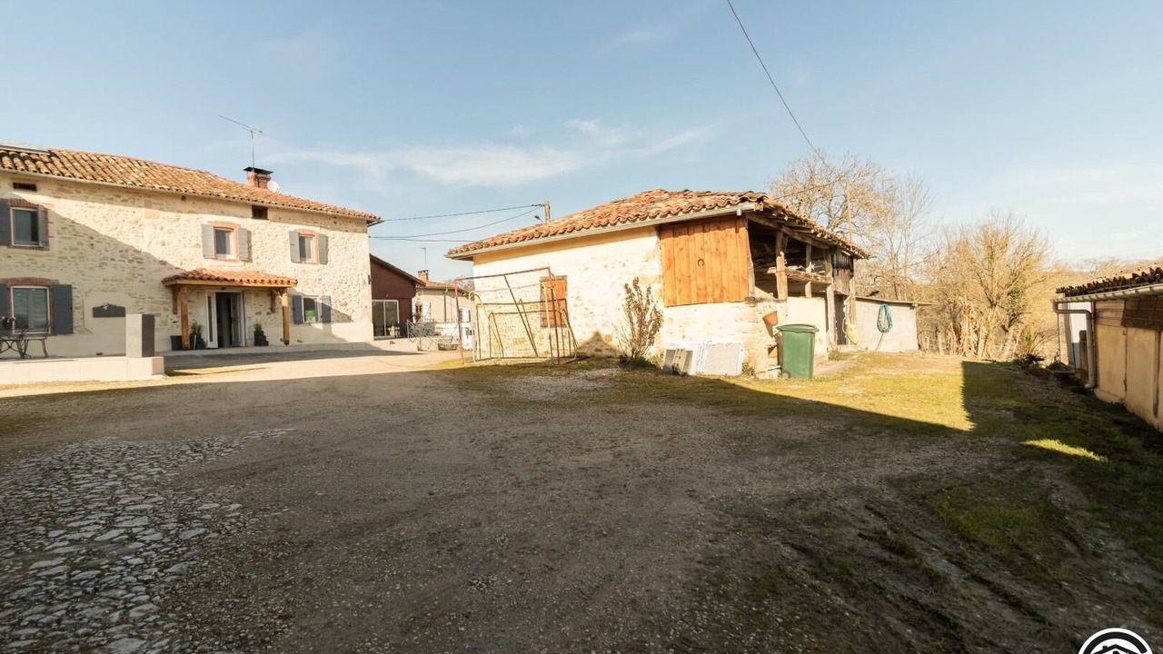 Photo of Outdoor in Cassagne