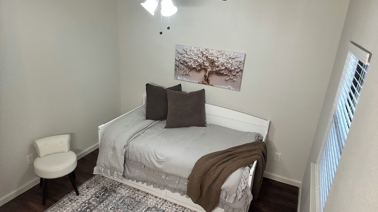 Photo of Bedroom in Lockhart