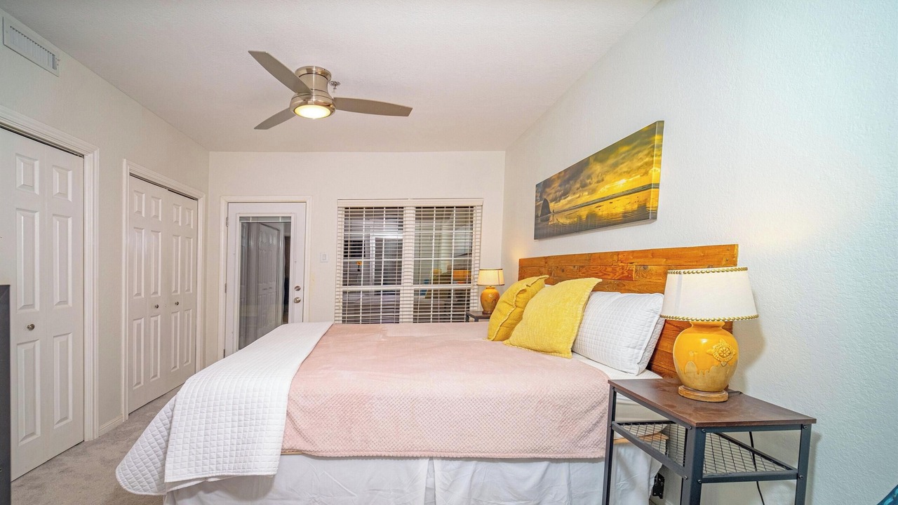 Photo of Bedroom in Highland Lake Estates