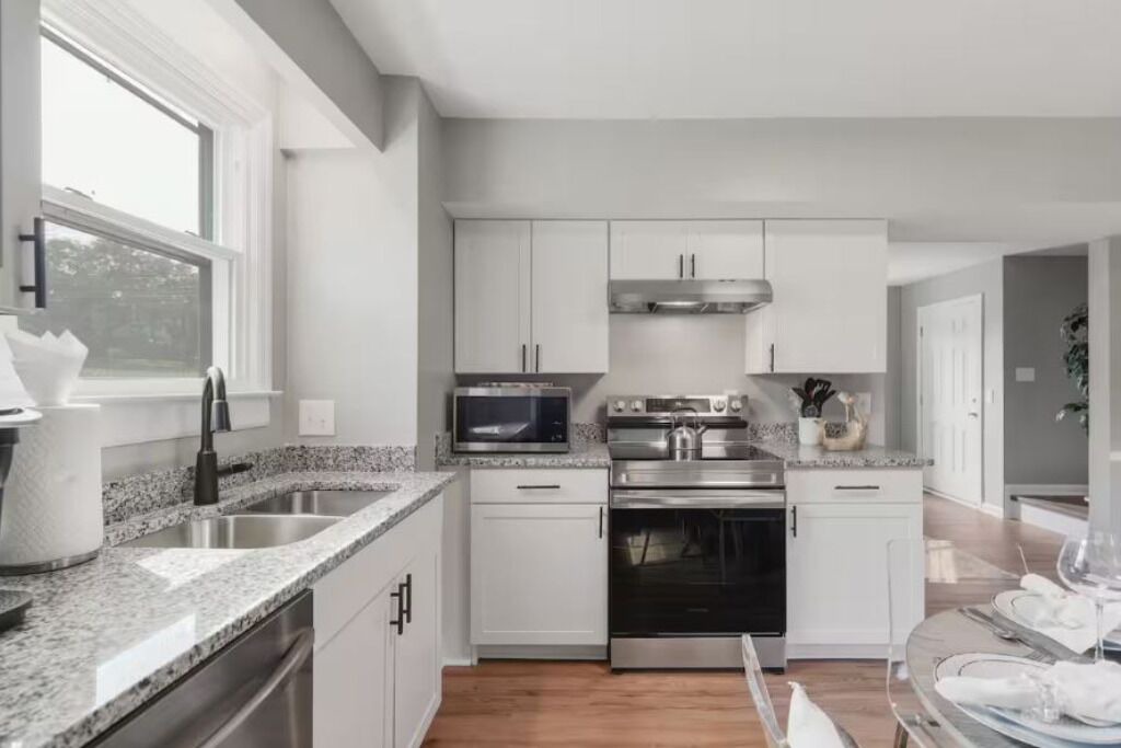 Photo of Kitchen in Hendersonville