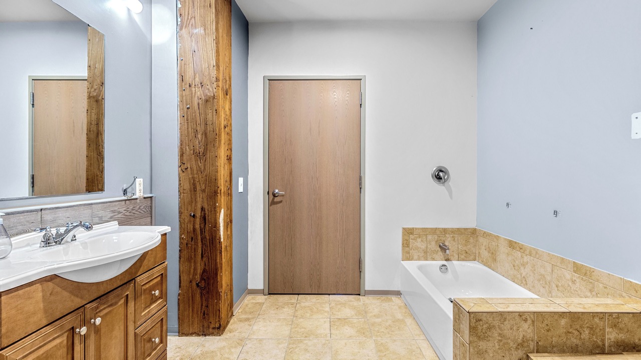 Photo of Bathroom in Downtown West